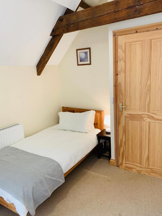 The Granary Villa Abergavenny Eksteriør bilde